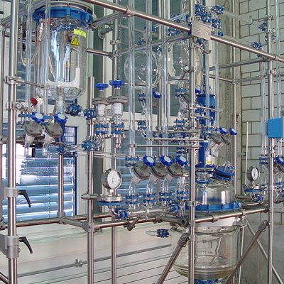 Sistema de vidraria para destilação com vaso reator de 50 litros 