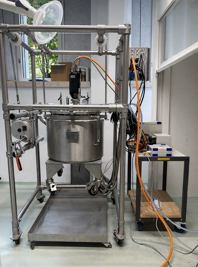 pilotclave® pressure reactor used for scale-up of a bio-based wood coating process